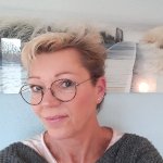 Susanne Sucht Freundschaften in Adendorf