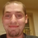 Adrian Sucht Freundschaften in Rosenfeld