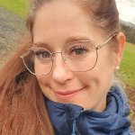 Claudia Sucht Freundschaften in Altshausen