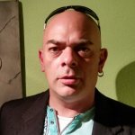 Christian Sucht Freundschaften in Wülfrath