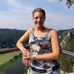 Marina Sucht Freundschaften in Weinstadt