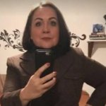 Isabel Sucht Freundschaften in Emmerting