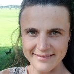 Theresa Sucht Freundschaften in Borken